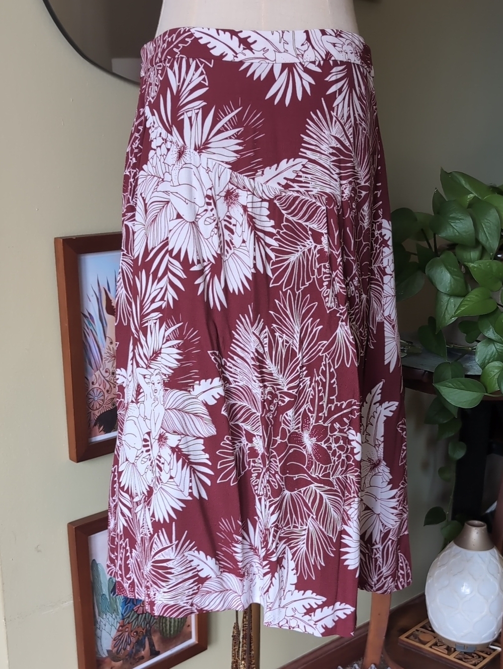 Hawaiian Skirt - Picture 7 of 14